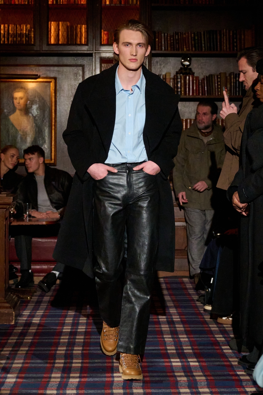 aw26-copenhagen-fashion-week-sunflower-runway-2x3-james-cochrane-8