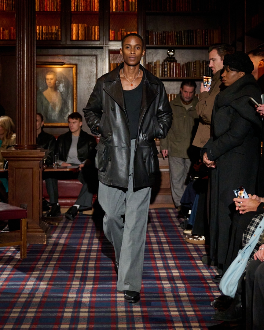 aw26-copenhagen-fashion-week-sunflower-runway-4x5-james-cochrane-14