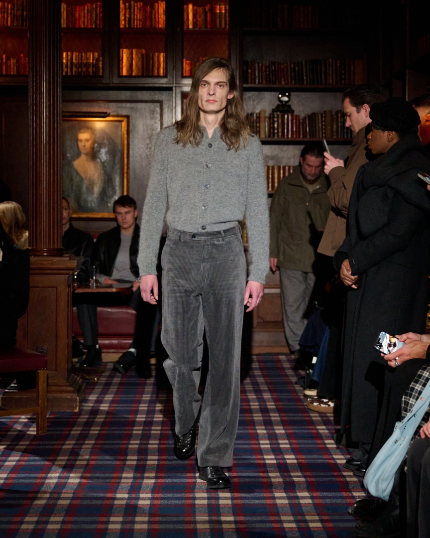 aw26-copenhagen-fashion-week-sunflower-runway-4x5-james-cochrane-16