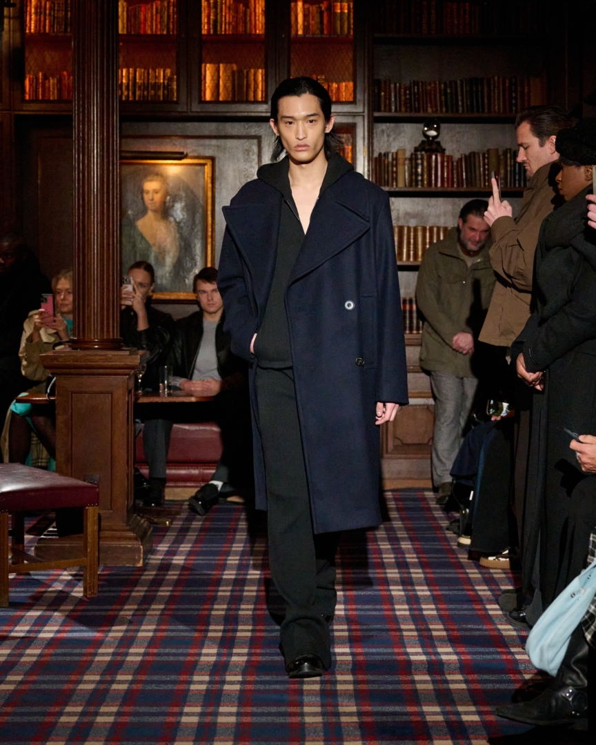 aw26-copenhagen-fashion-week-sunflower-runway-4x5-james-cochrane-2