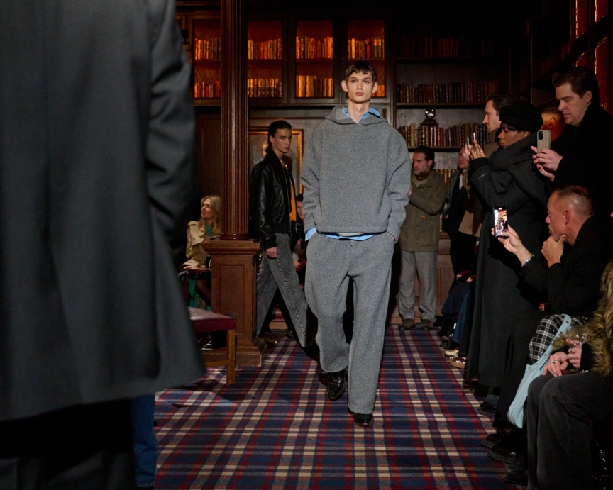 aw26-copenhagen-fashion-week-sunflower-runway-4x5-james-cochrane-39