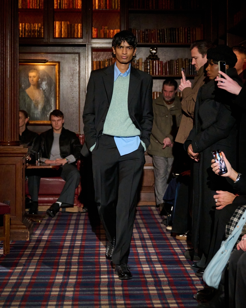 aw26-copenhagen-fashion-week-sunflower-runway-4x5-james-cochrane-7